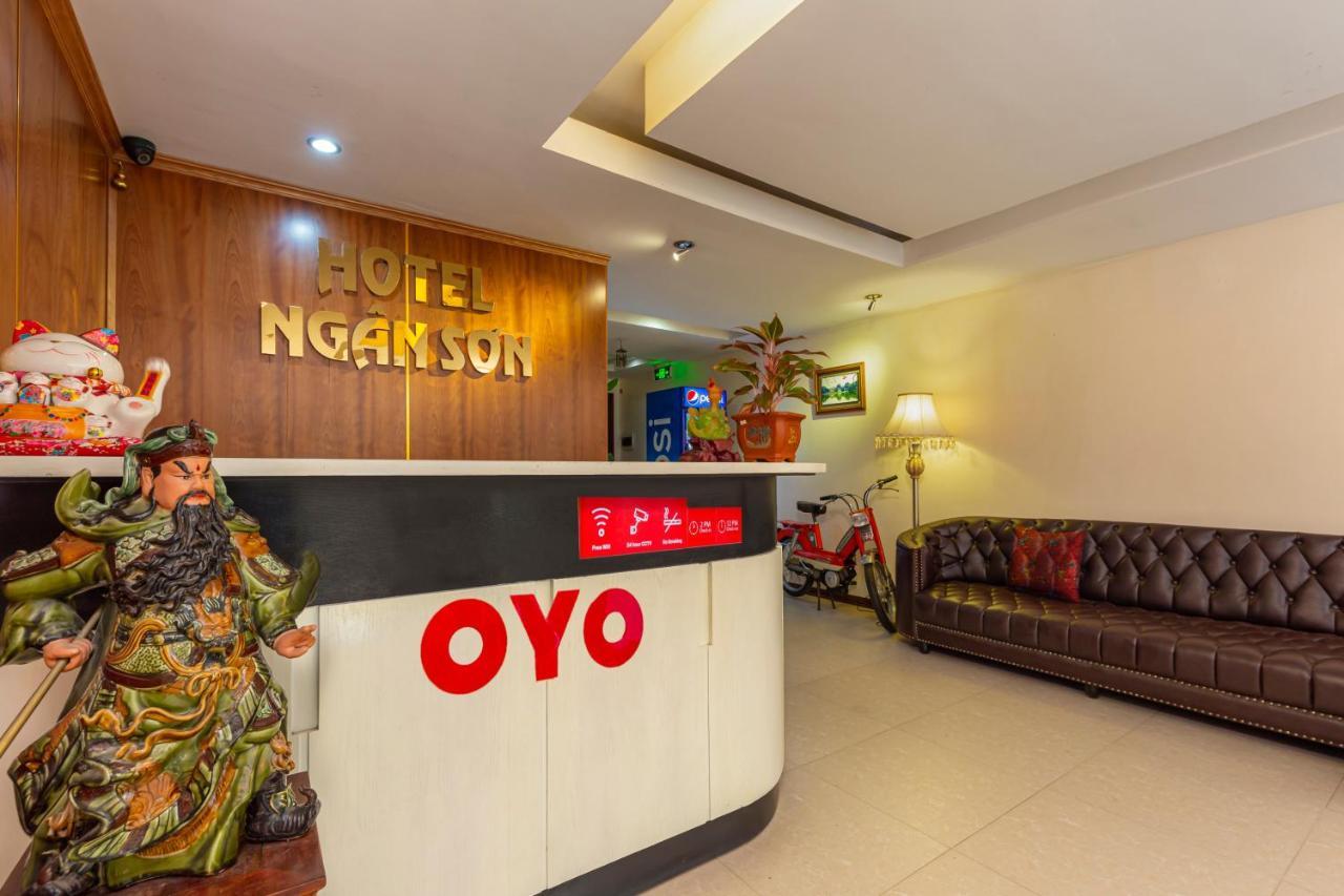 Oyo 1133 Ngan Son Hotel Hanói Exterior foto